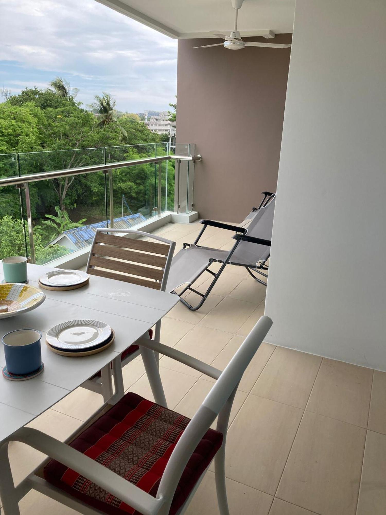 Babylon Sky Garden - Long Term Holiday Rentals Rawai الغرفة الصورة