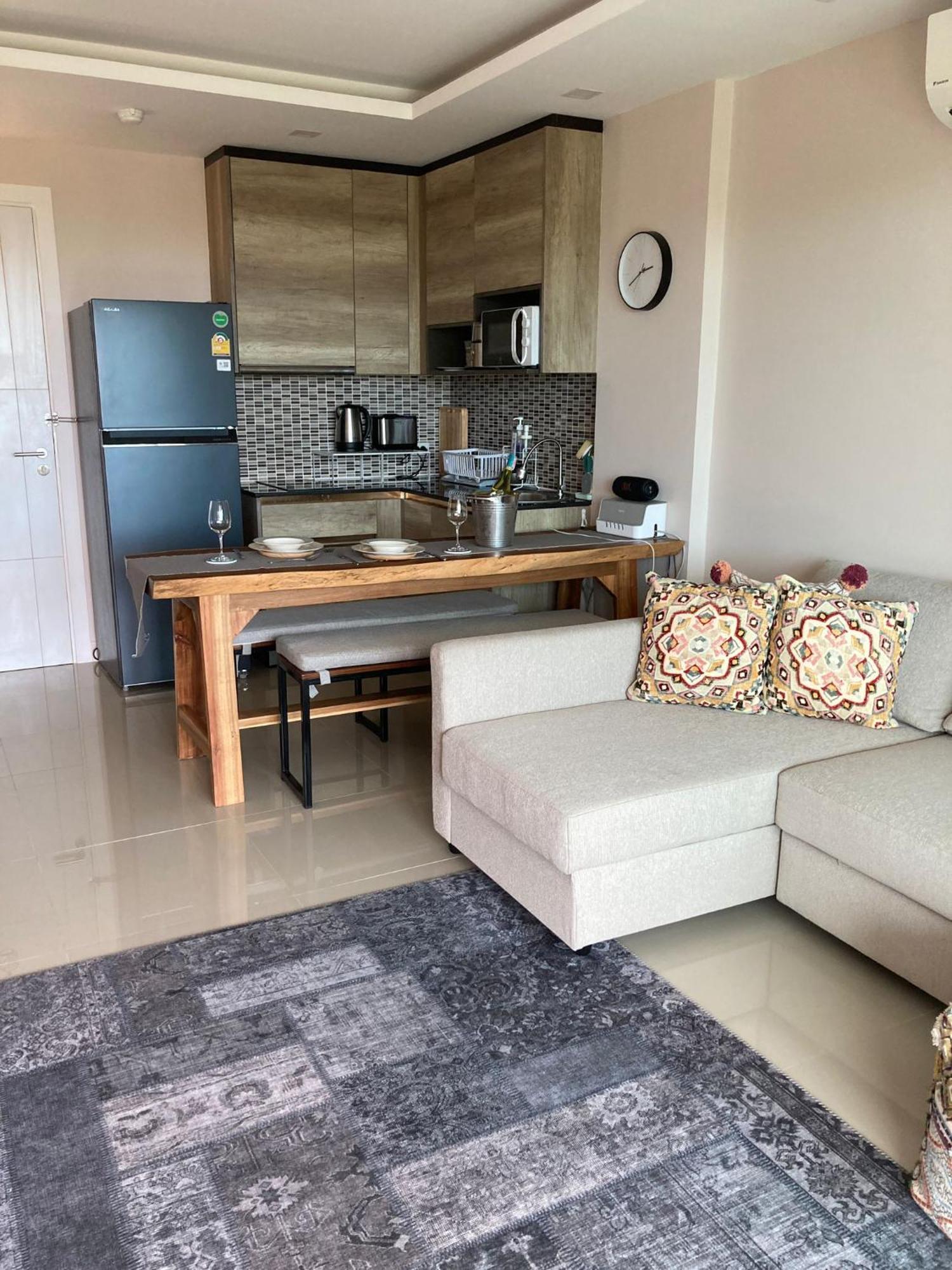 Babylon Sky Garden - Long Term Holiday Rentals Rawai الغرفة الصورة