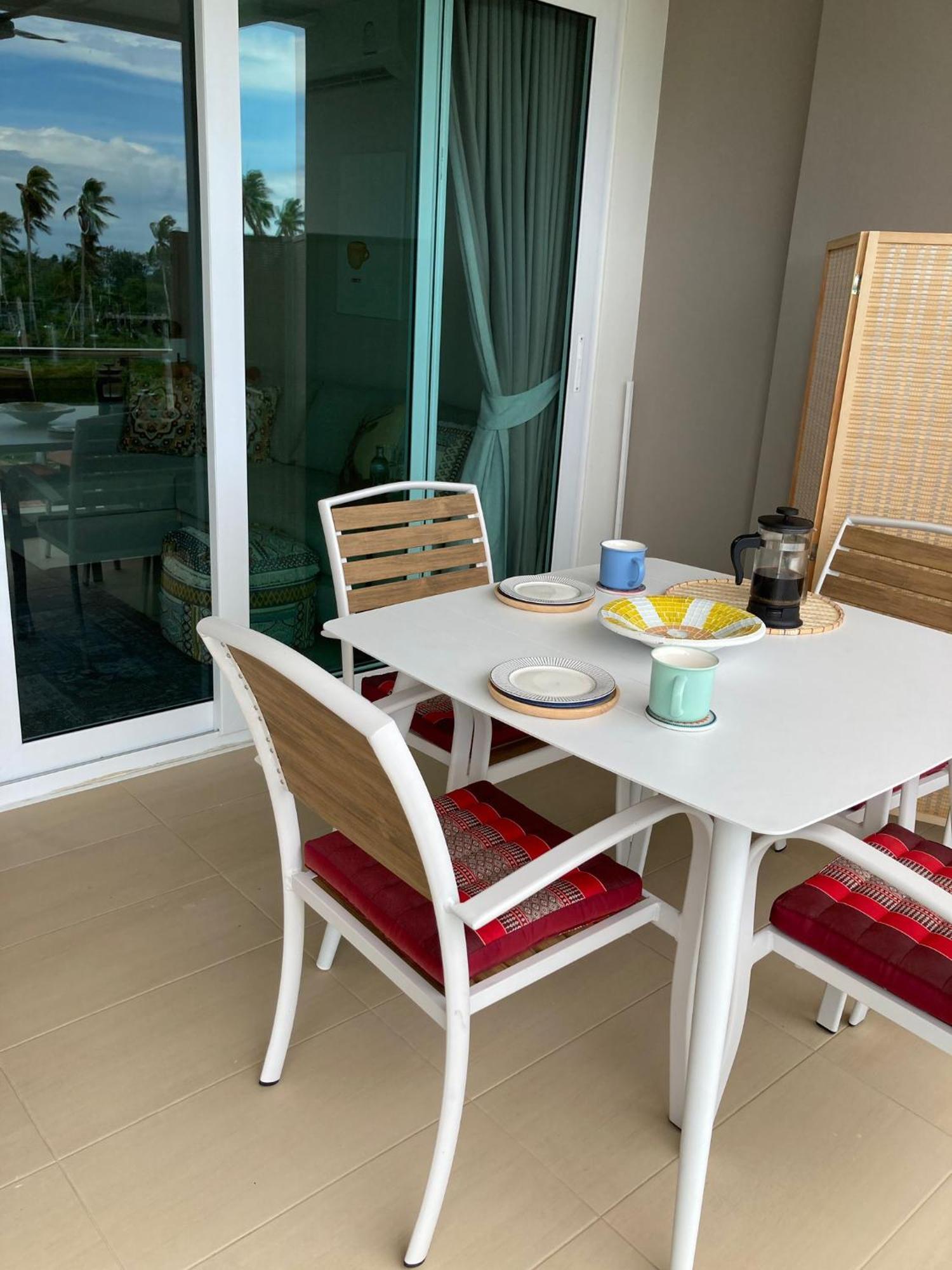 Babylon Sky Garden - Long Term Holiday Rentals Rawai الغرفة الصورة