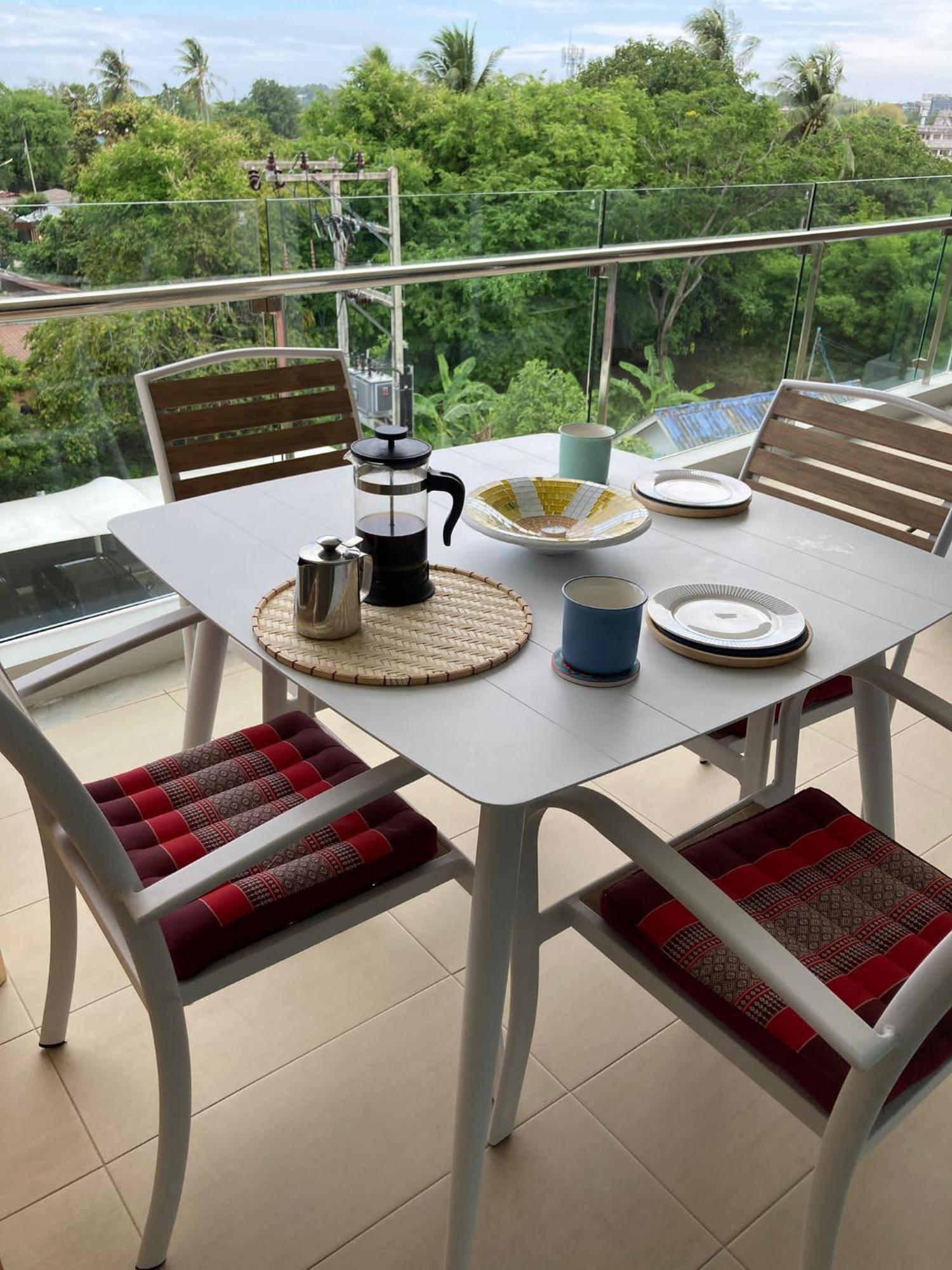 Babylon Sky Garden - Long Term Holiday Rentals Rawai الغرفة الصورة